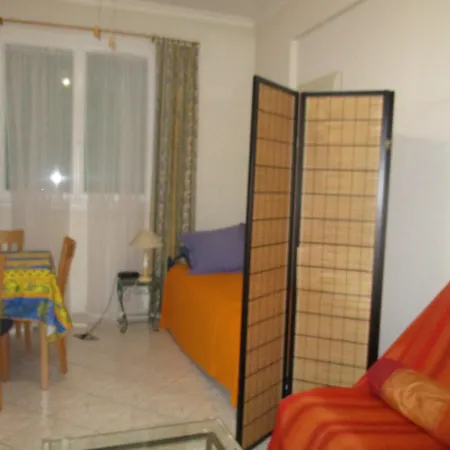 Mimont One Bedroom Διαμέρισμα *